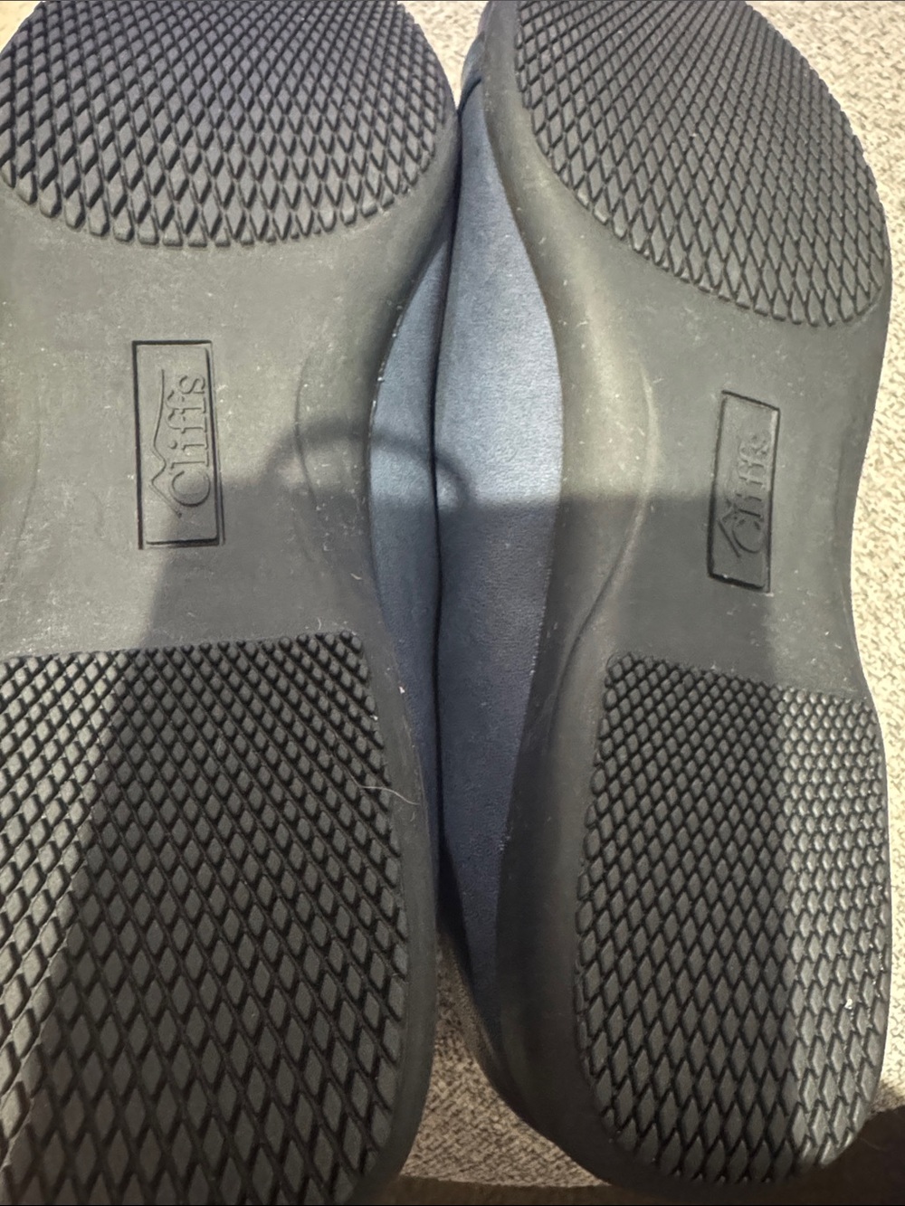 Cliffs by WHITE MOUNTAIN Navy Pleated Slip-On Ballet Flats - Picture 9 of 12